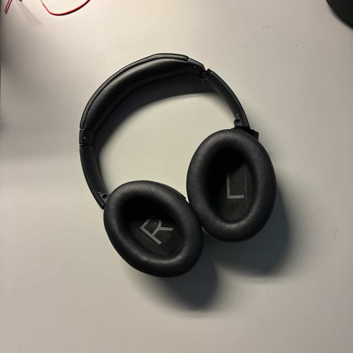 These are Sofia's headphones that we thought could be a good wearable item.